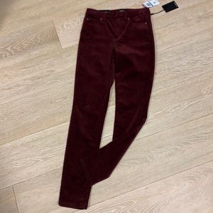 NWT Oat high rise skinny cords size 25